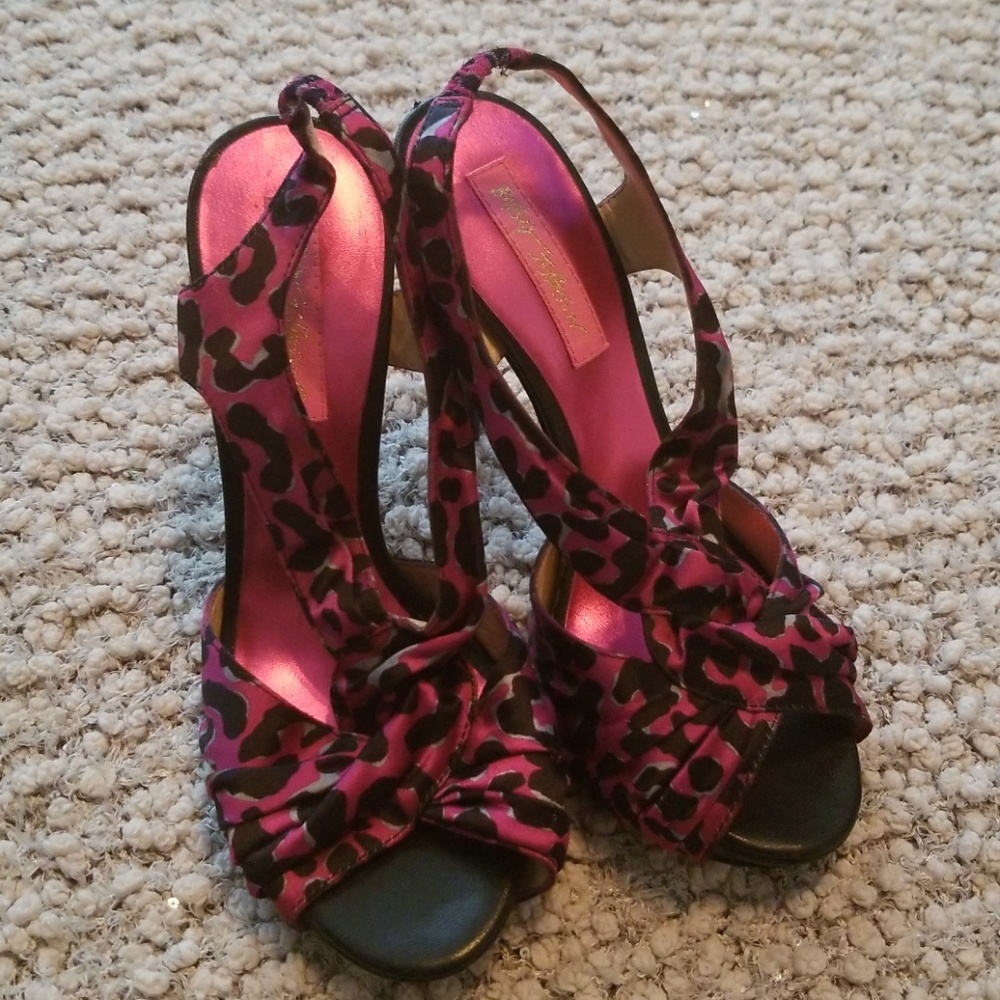 Betsey Johnson sandals